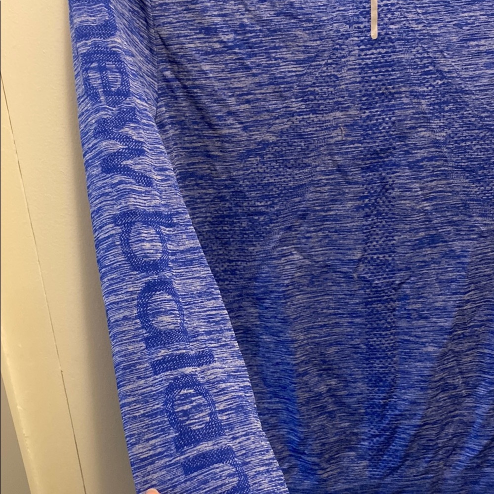 New Balance Royal Blue Performance Pullover - Picture 3 of 3